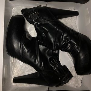G by guess ankle heels